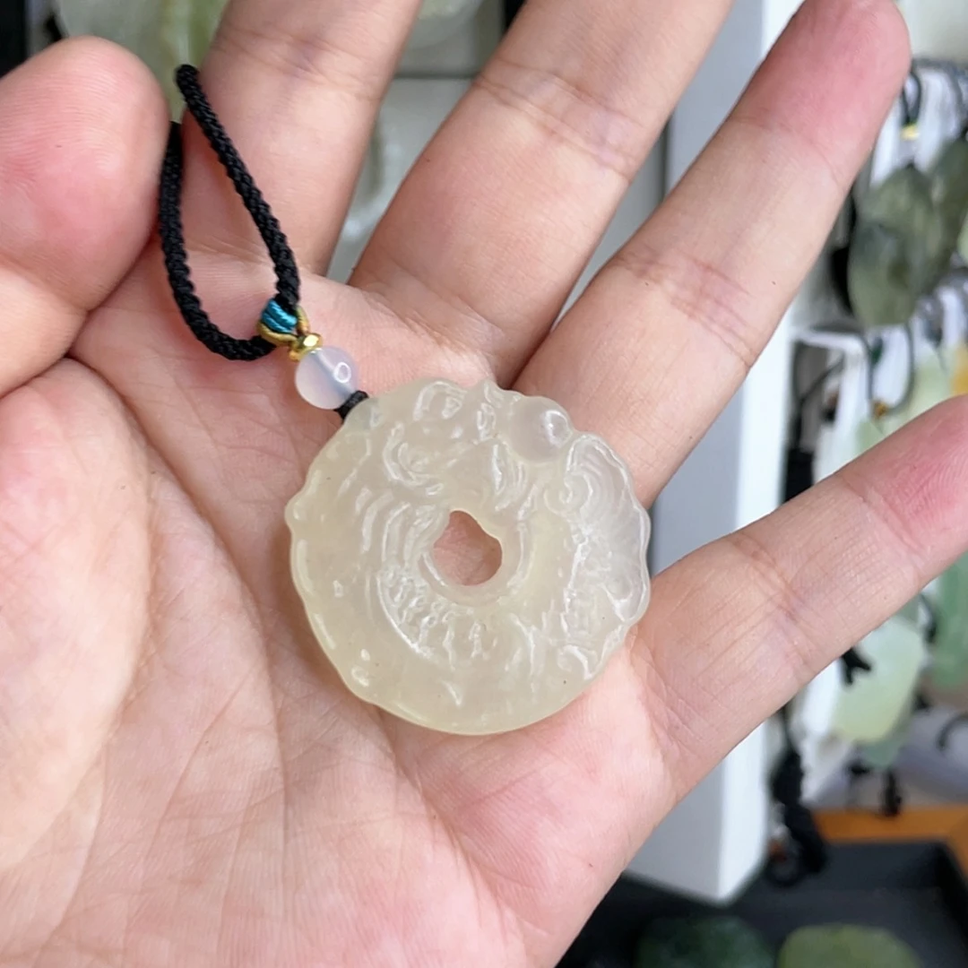 【闪购商品】岫玉未镶嵌颈饰?****龙