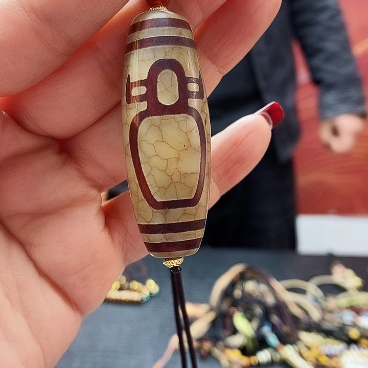 玛瑙/玉髓颈饰合金