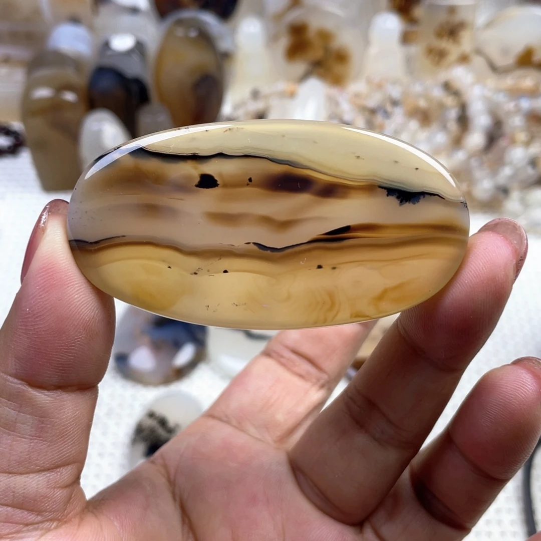 玛瑙/玉髓未镶嵌颈饰