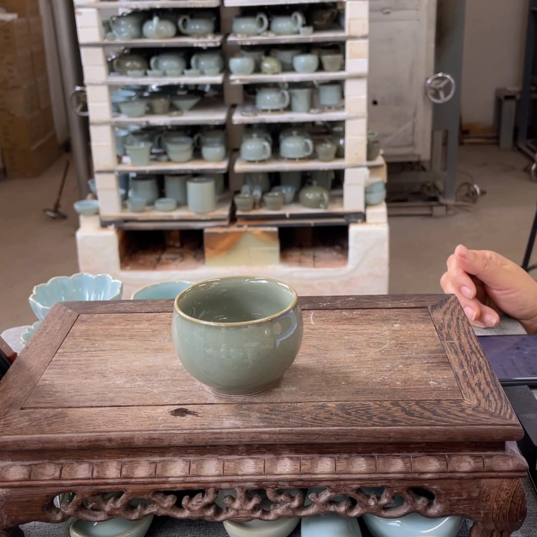 瓷片秘釉缸杯。。。