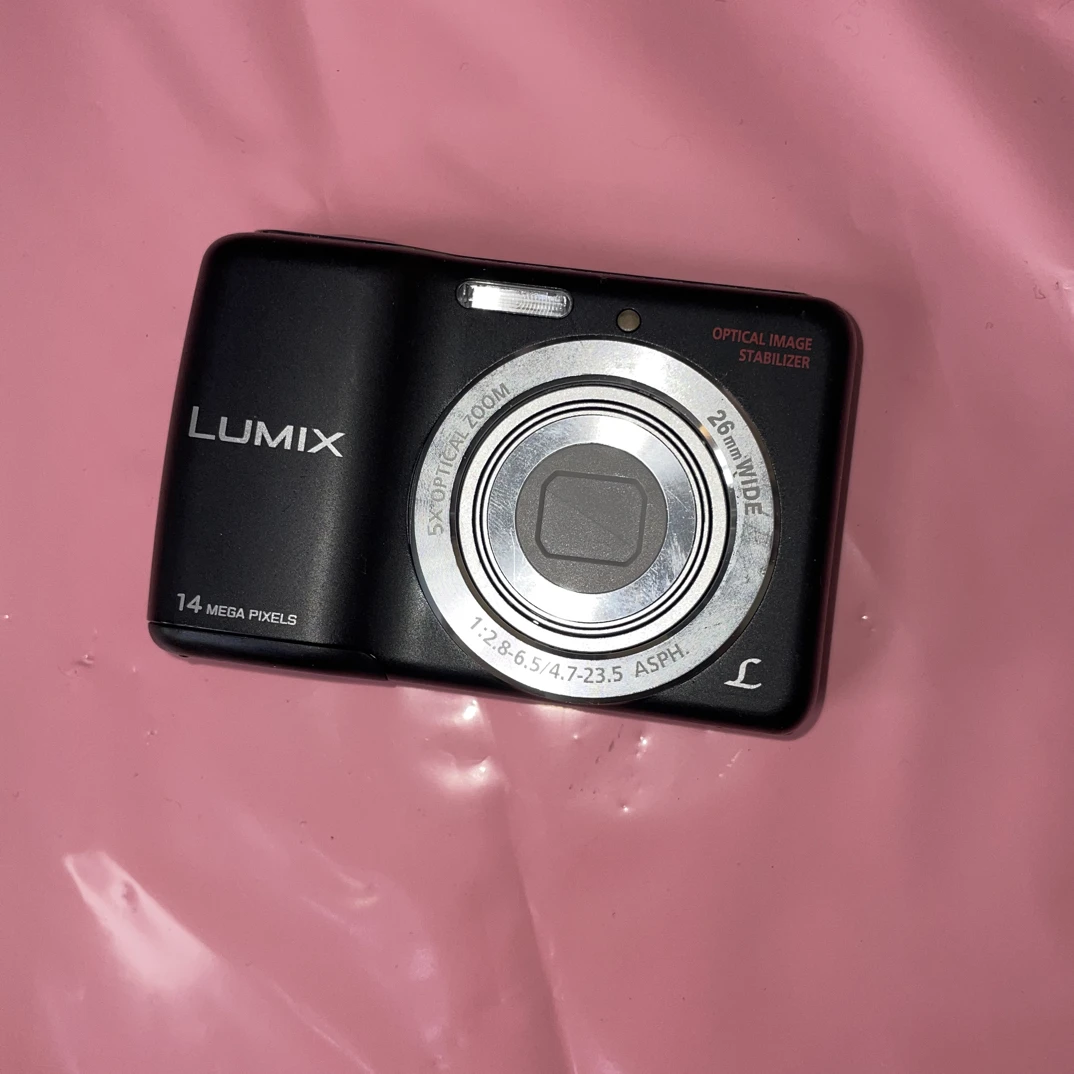 95新 Panasonic/松下 LS5 多种场景模式 1400w像素冷调暖调拿捏