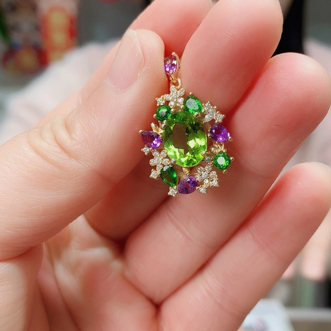 橄榄石颈饰银S925镶嵌