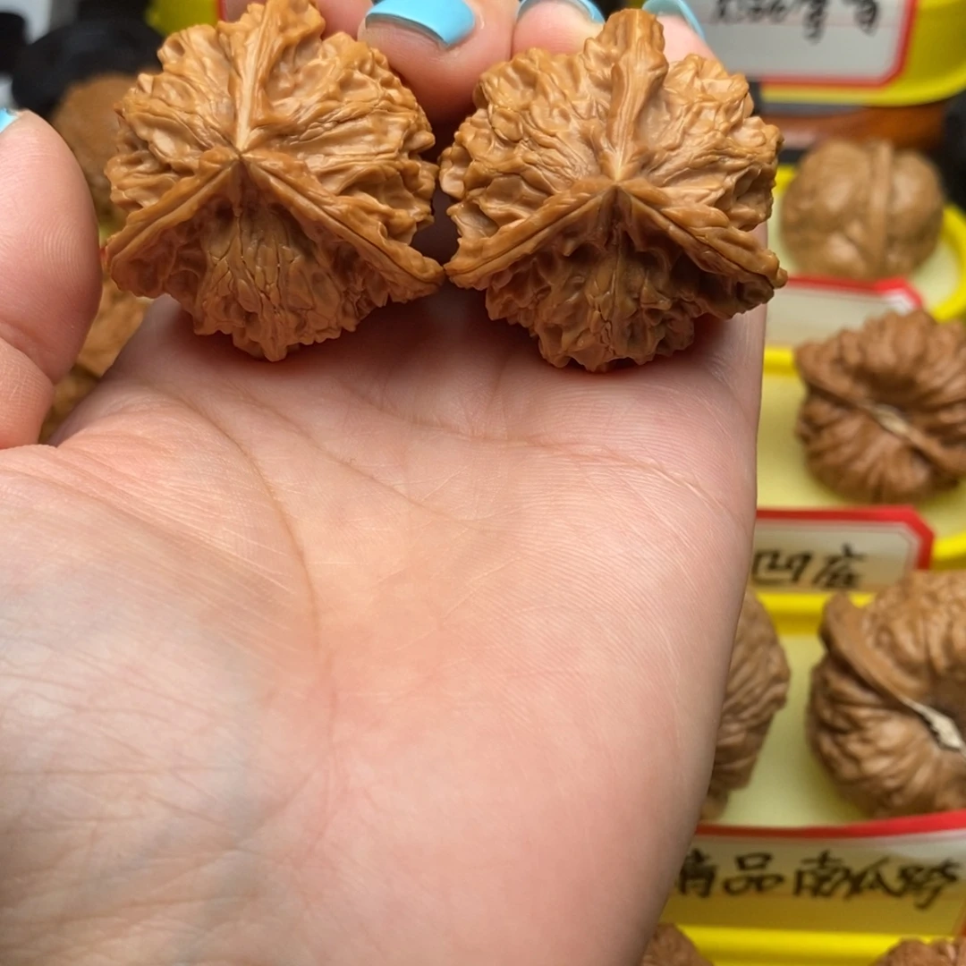桃***花吊坠文玩核桃三棱