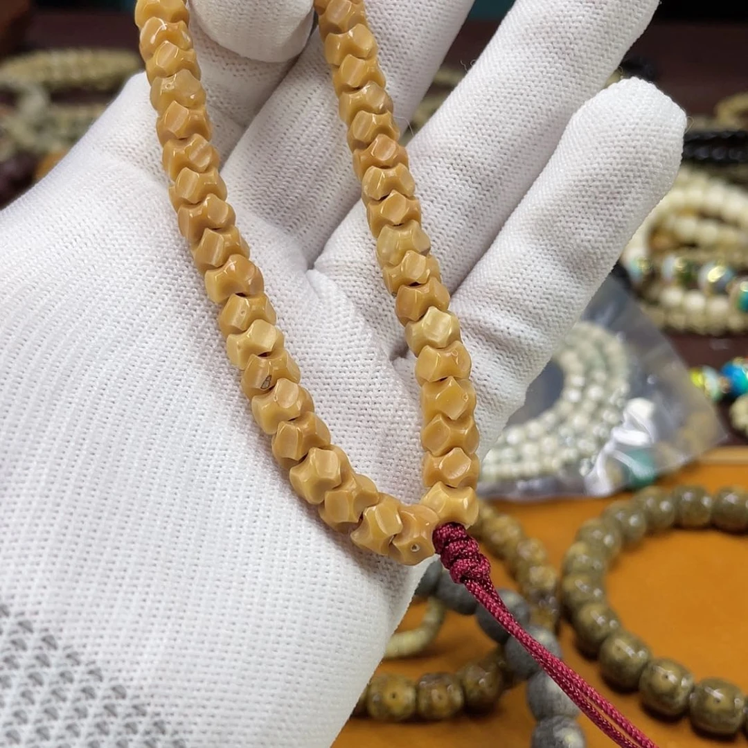 【闪购商品】星月菩提吊坠龙脊蛇骨