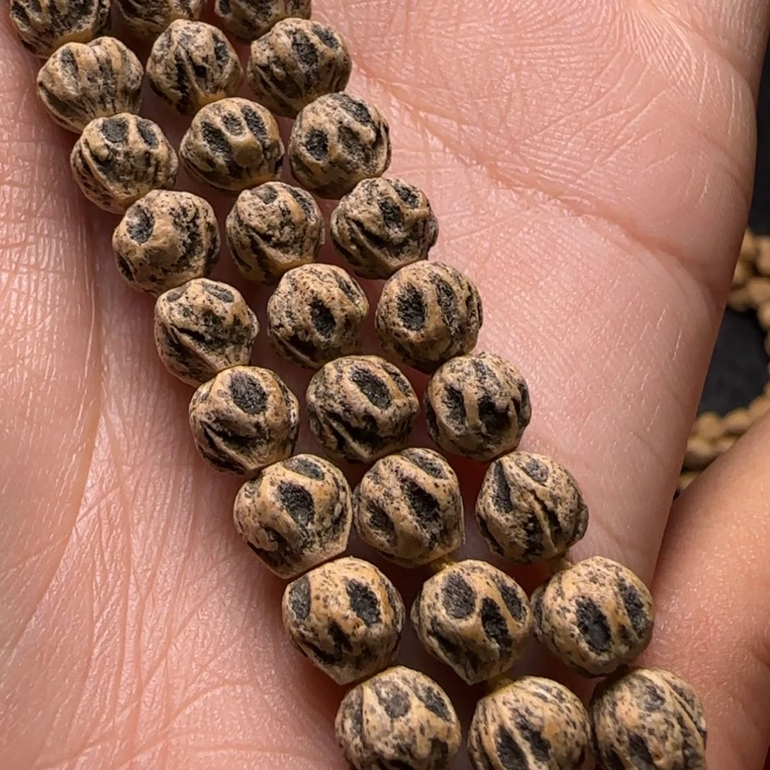 小***宝柏香籽/百香籽吊坠