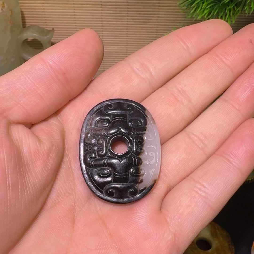 和田玉（糖玉）未镶嵌挂件