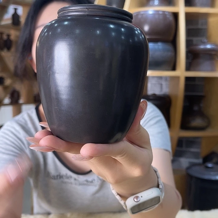 钦州坭兴陶茶叶罐二两装