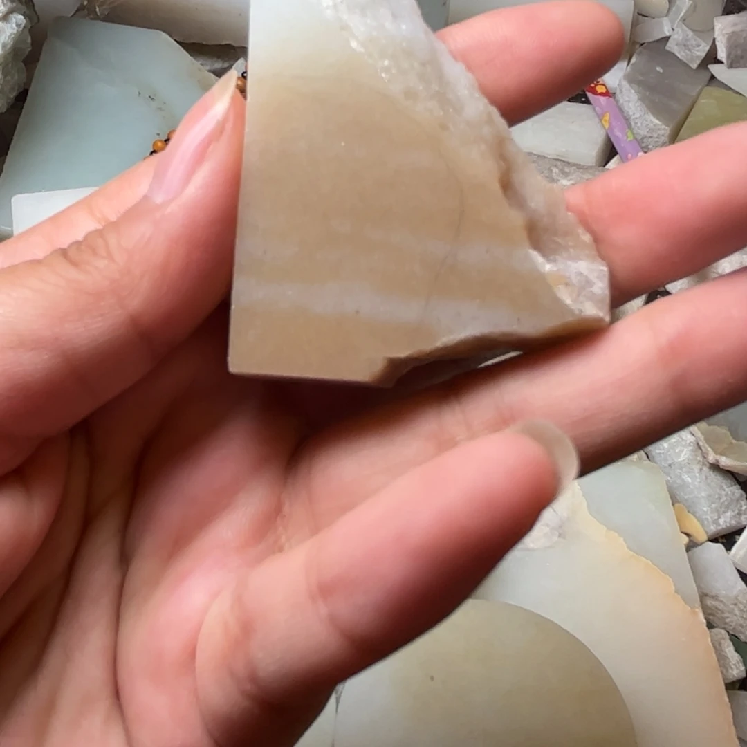 和田玉未镶嵌项链