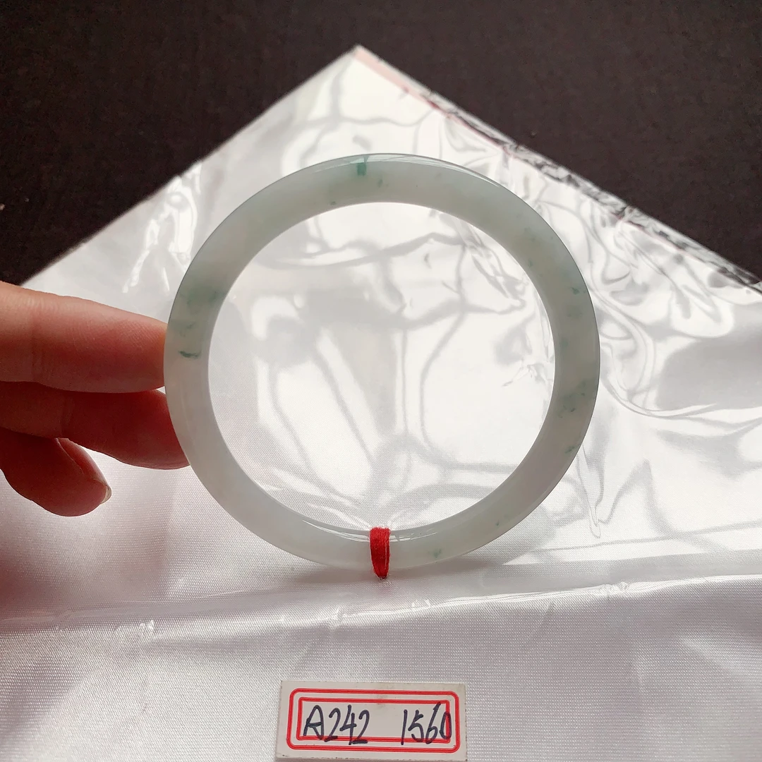 伊奕翡翠天然缅甸翡翠Ａ货A242 57➕飘花镯