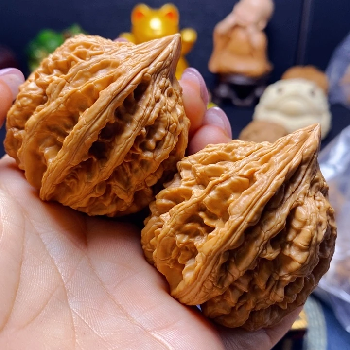 文玩核桃把件大沽石