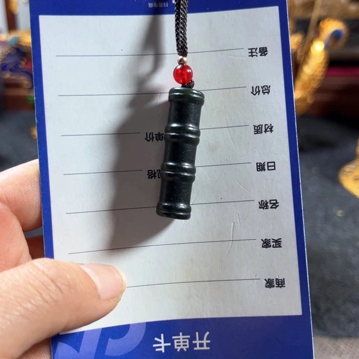 【闪购商品】和田玉未镶嵌颈饰叶*