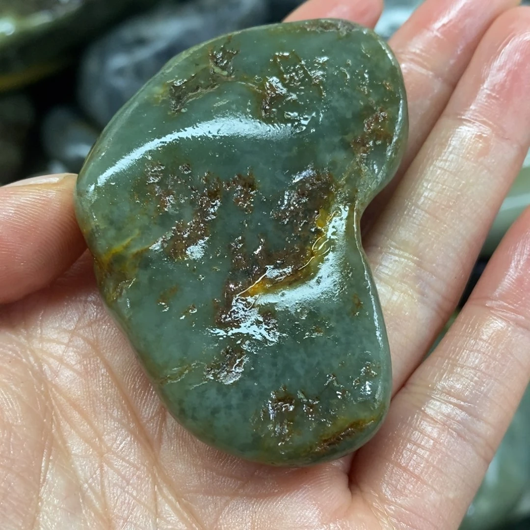 未镶嵌和田玉（糖玉）挂件