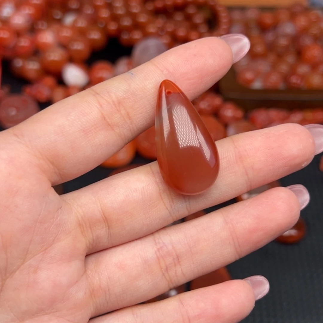 沧***笑南红玛瑙未镶嵌吊坠(不含链)