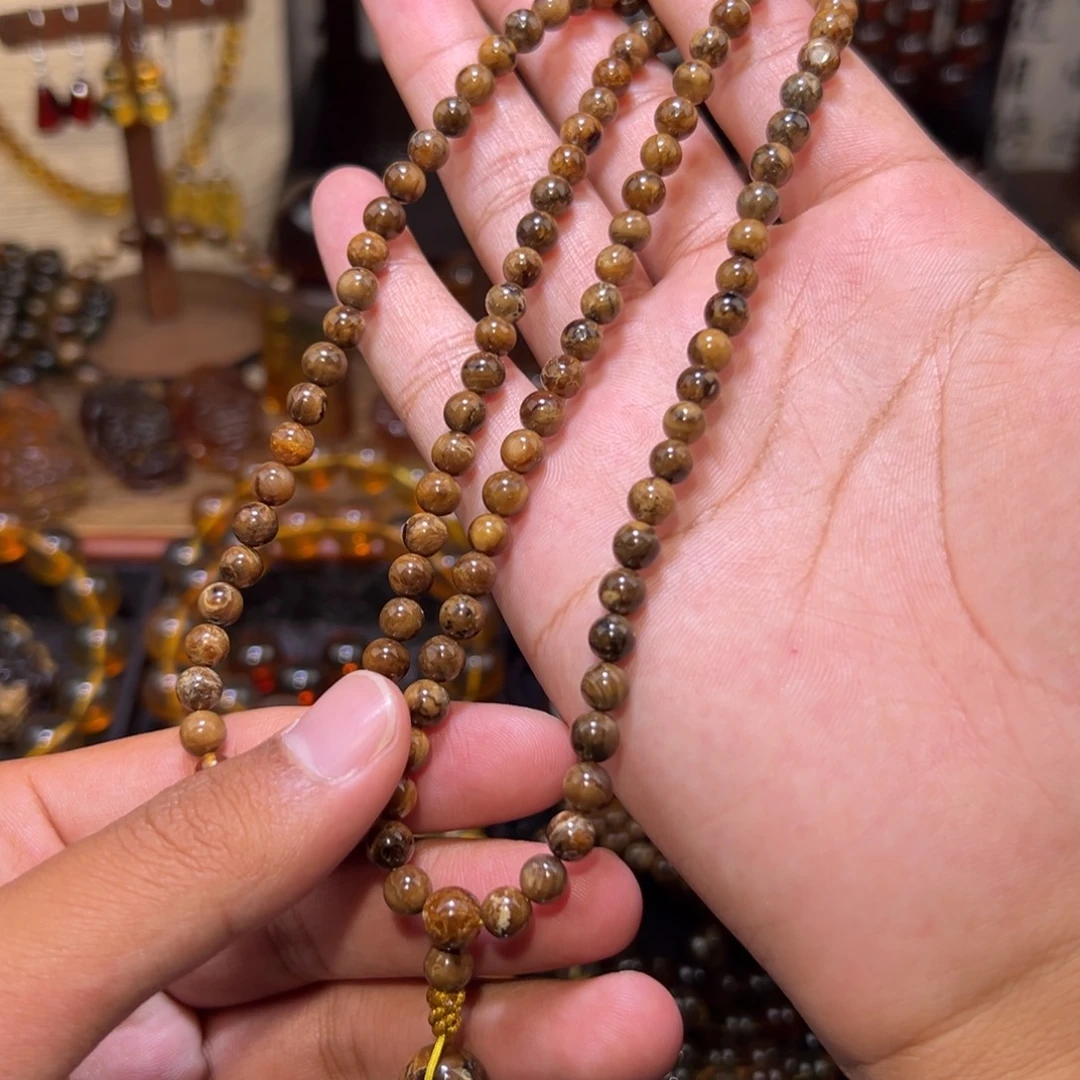 琥珀未镶嵌颈饰5.5mm根珀108（有瑕疵）