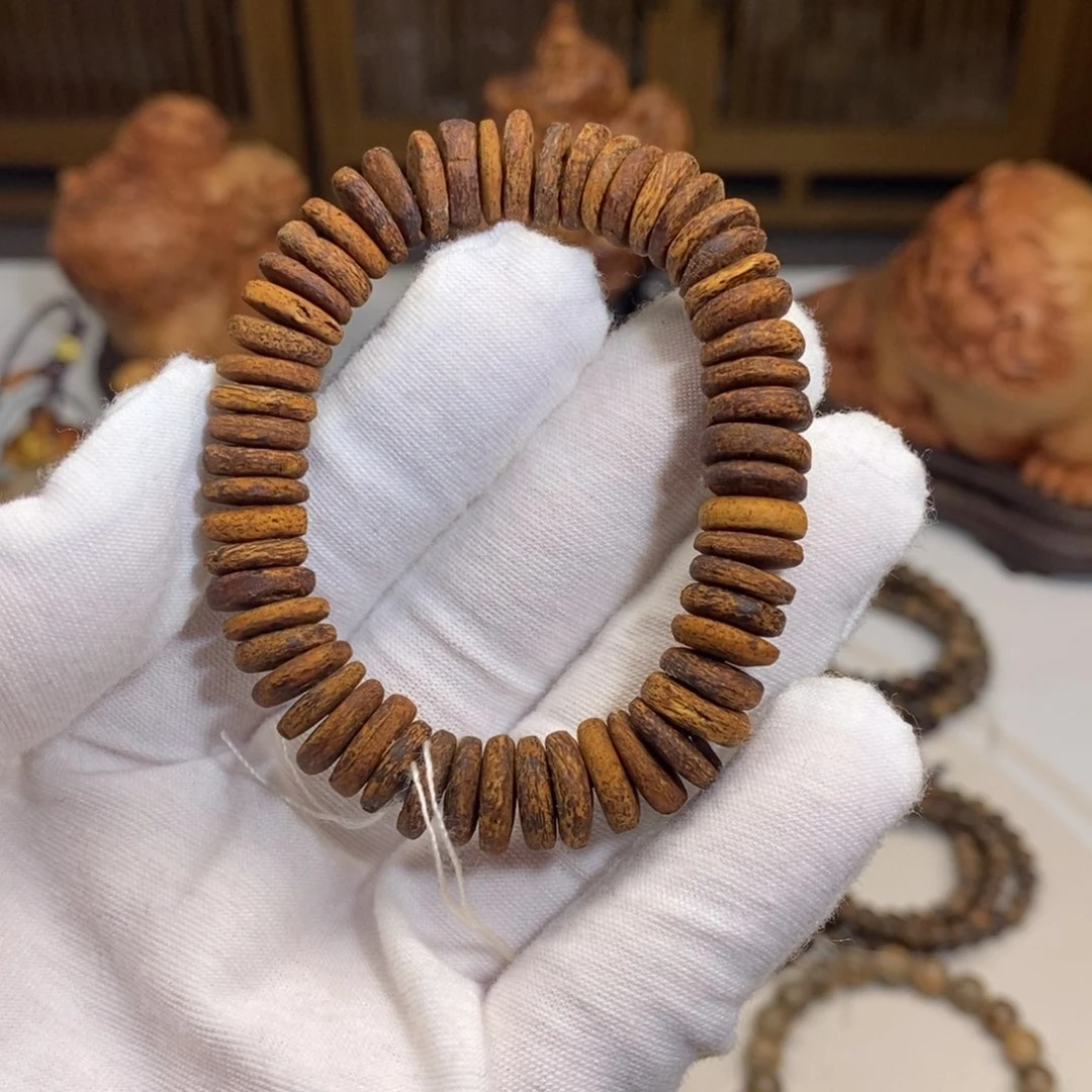 沉香手串斯里兰卡 土沉片片 6.28克