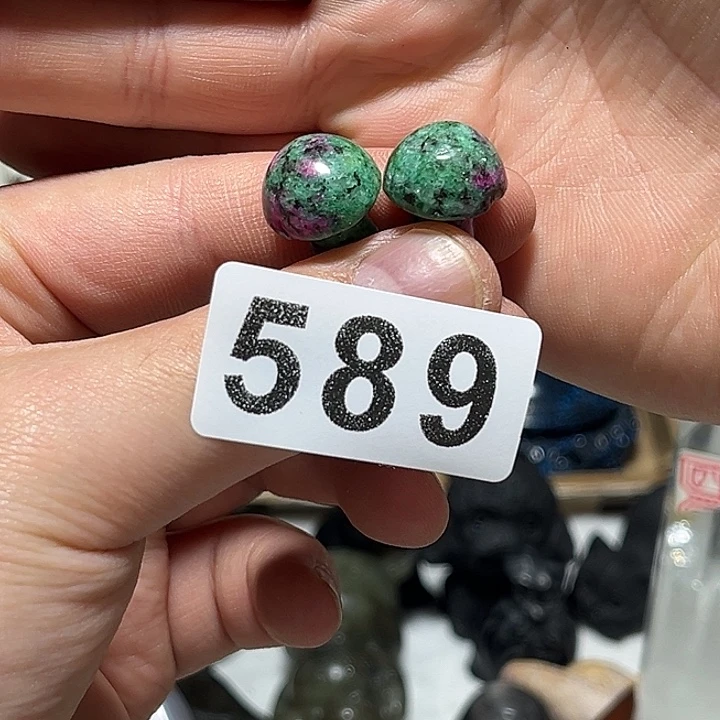 未镶嵌水晶大型摆件（非配饰）