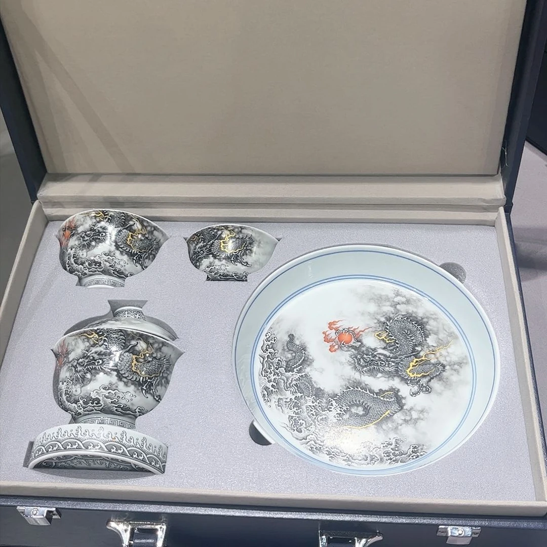 小**岁景德镇陶瓷艺术家