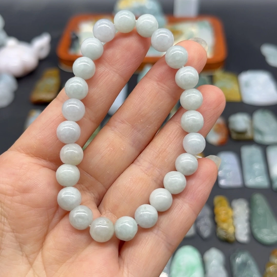 翡翠未镶嵌颈饰手串