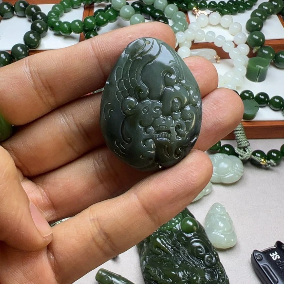 【闪购商品】和田玉（糖玉）挂件未镶嵌一*