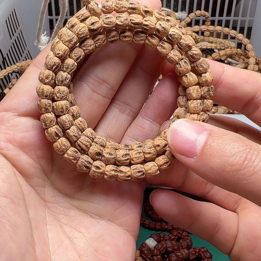 柏香籽/百香籽吊坠