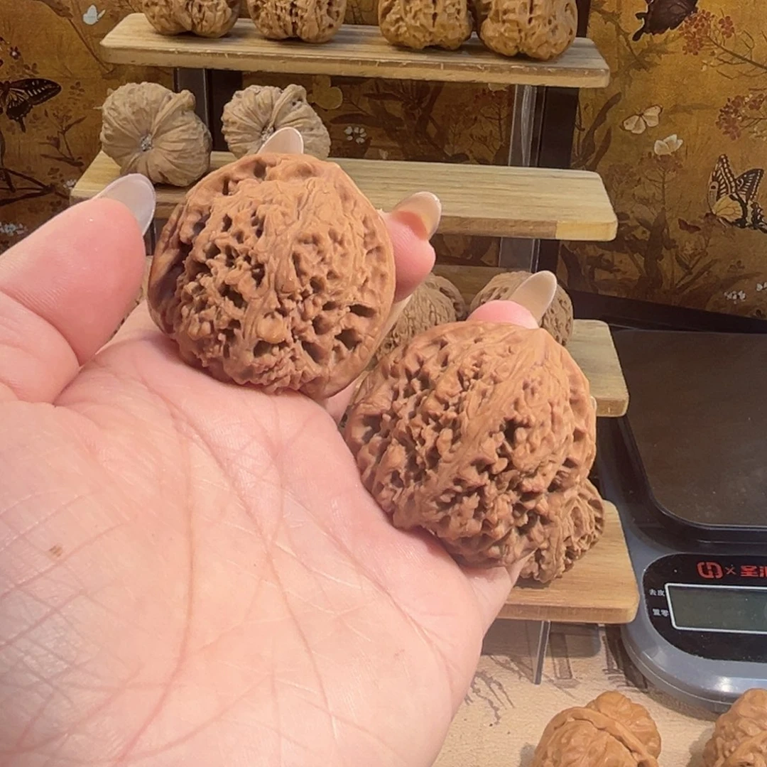 把件文玩核桃南疆石