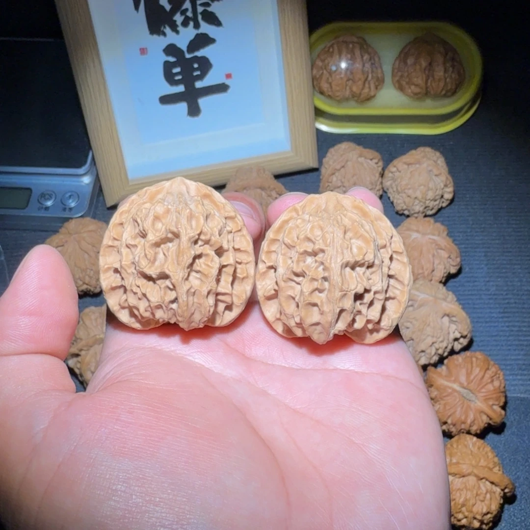 文玩核桃把件40苹果园