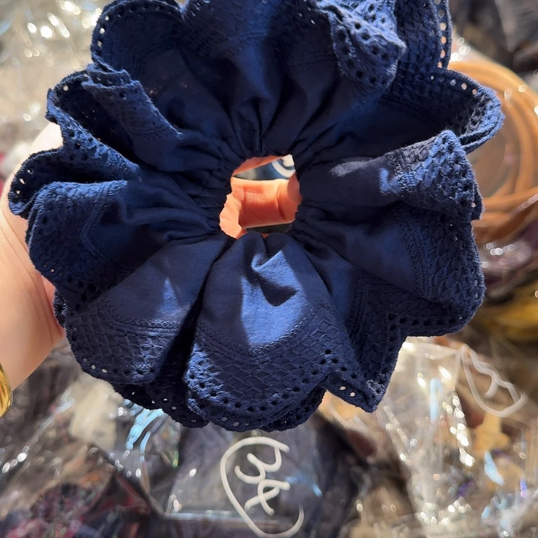 非金属藏蓝蕾丝发圈