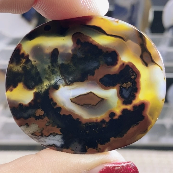 玛瑙/玉髓未镶嵌颈饰