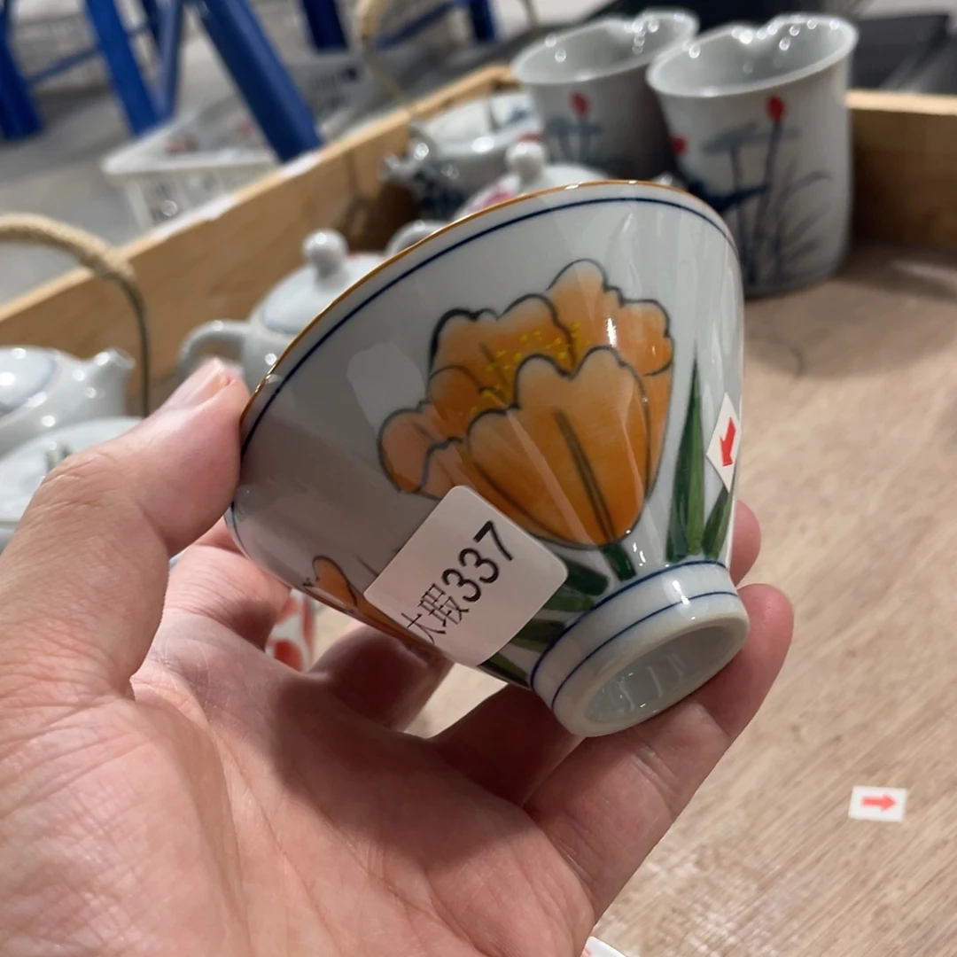釉下手绘茶具微瑕