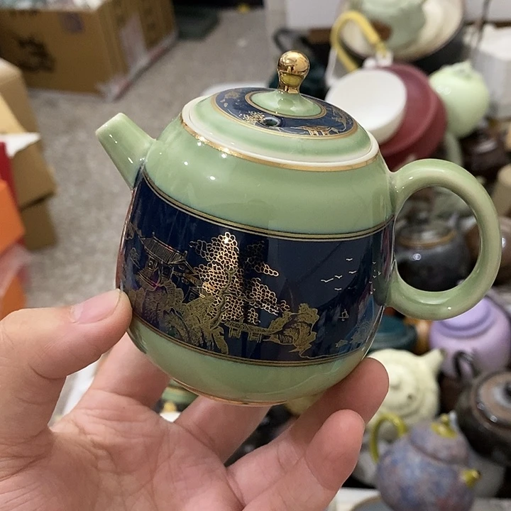 陶瓷艺术品及陶瓷壶壶