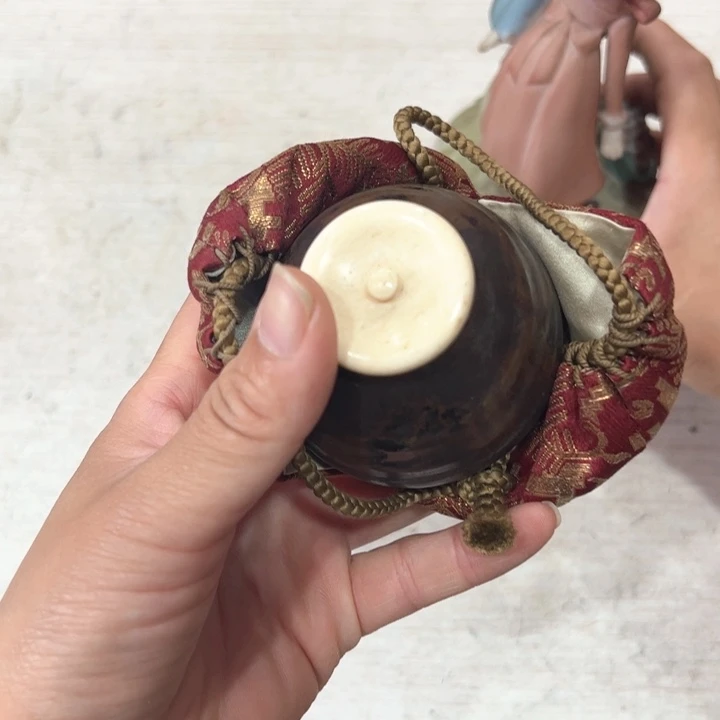那****年新亿阁中古杂项无售后