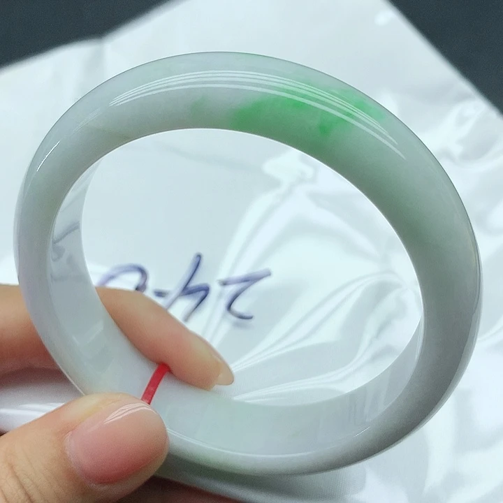 未镶嵌手镯翡翠024