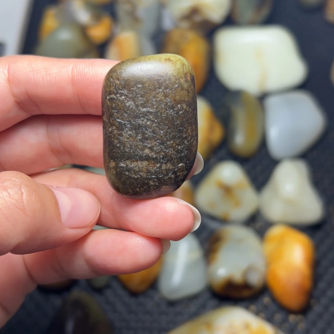 和田玉未镶嵌挂件B96