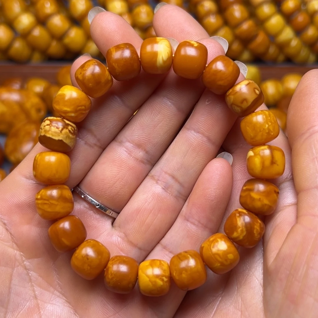 蜜蜡未镶嵌吊坠(不含链)