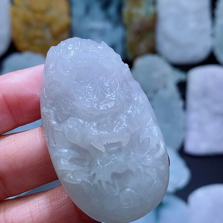 定制翡翠未镶嵌翡翠