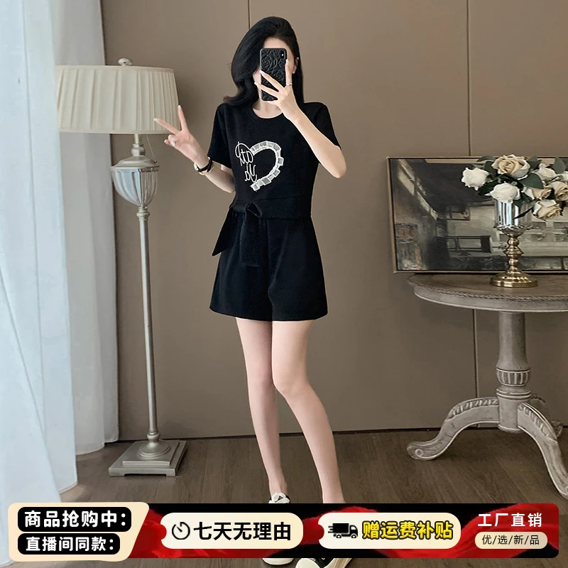 慵懒风时尚运动服套装女2025年夏季新款不规则短袖上衣短裤两件套