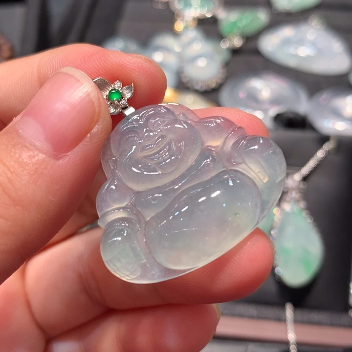 【闪购商品】颈饰18K金镶嵌翡翠翡翠