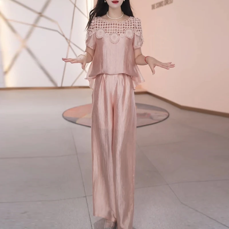 今年流行爆款穿搭一整套女夏2025新款粉色镂空短袖减龄套装两件套