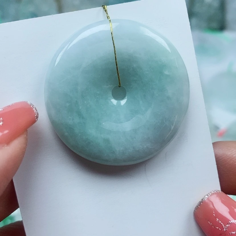 【闪购商品】翡翠颈饰未镶嵌天然翡翠A货平安扣