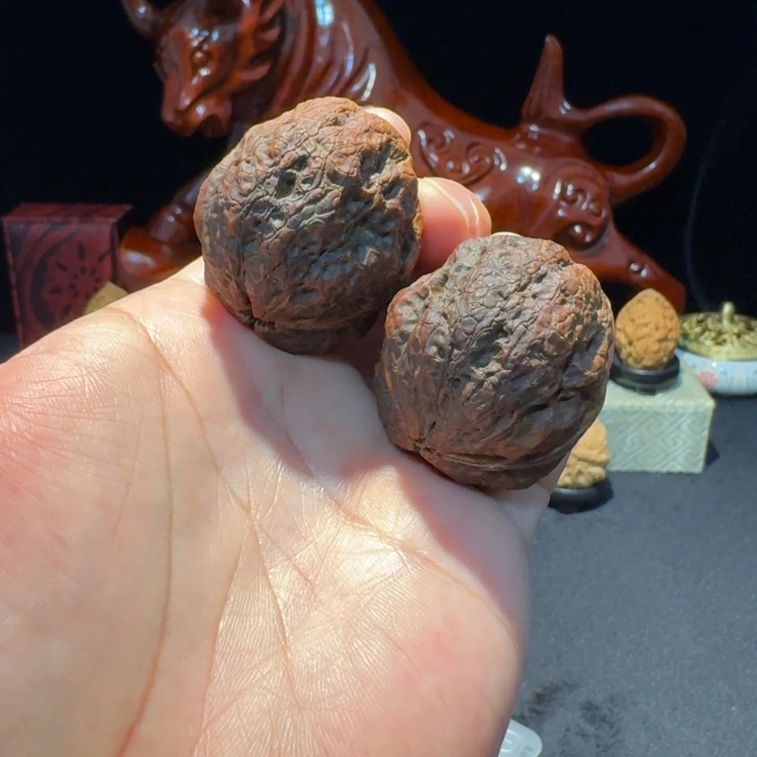文玩核桃把件云南铁核桃4