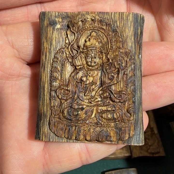 沉香吊坠小*天虚空藏吊坠高货18