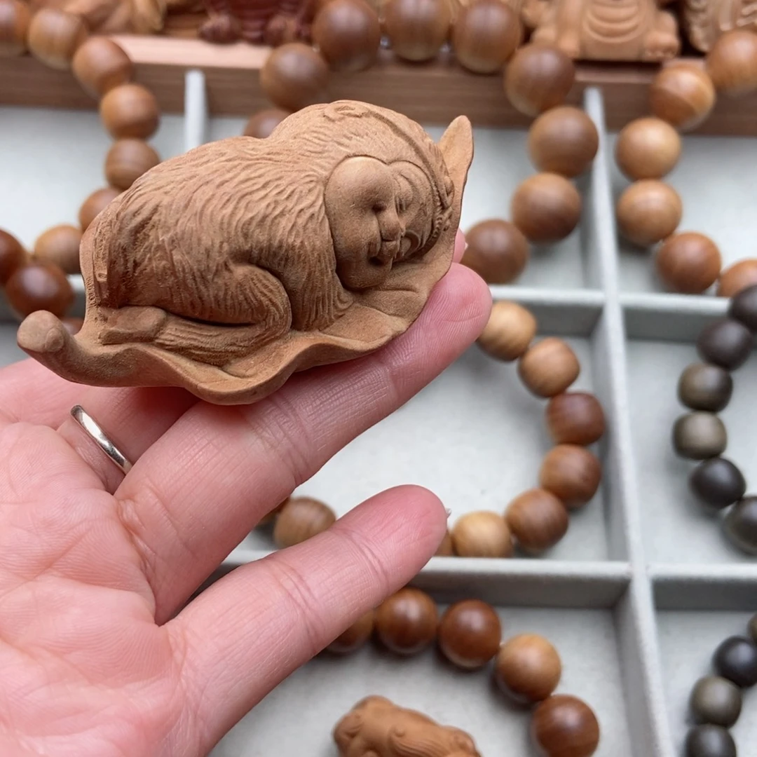 檀香木其他老*阳老山檀黑肉奶香手把件