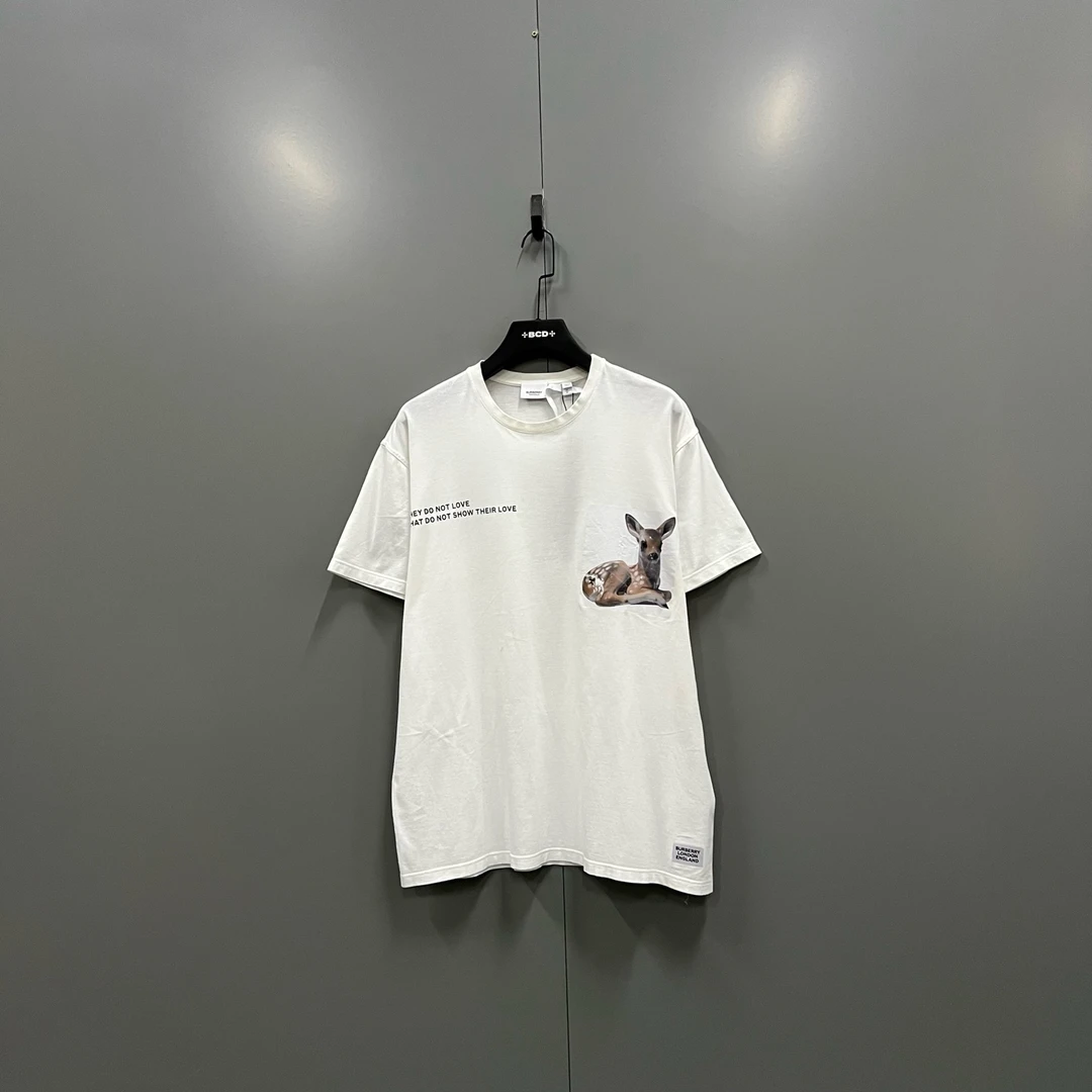 95新 BURBERRY/博柏利 t0 白色小鹿印花短袖 S码/98新/015374