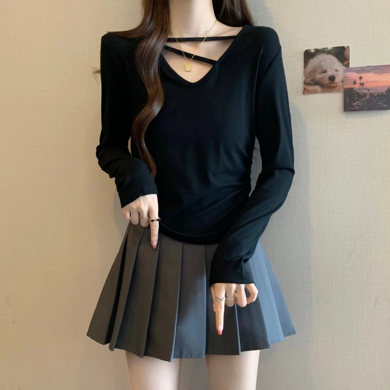 夏季新款设计感心机镂空领遮肉黑色百搭短款长袖上衣女T恤显瘦衫