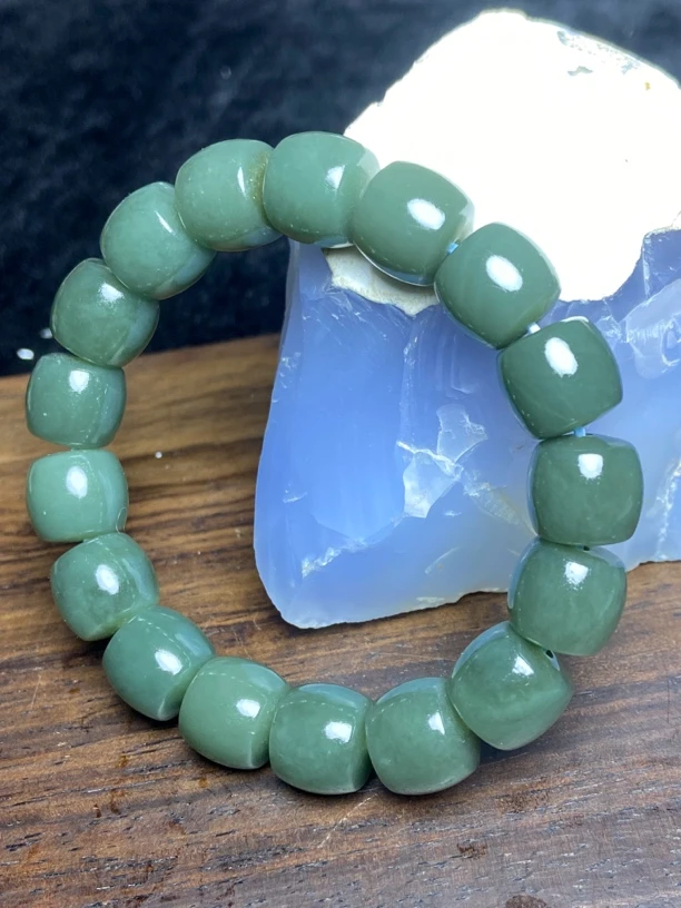 和田玉且末蓝青玉浓郁直切手串 11X12mm 16颗