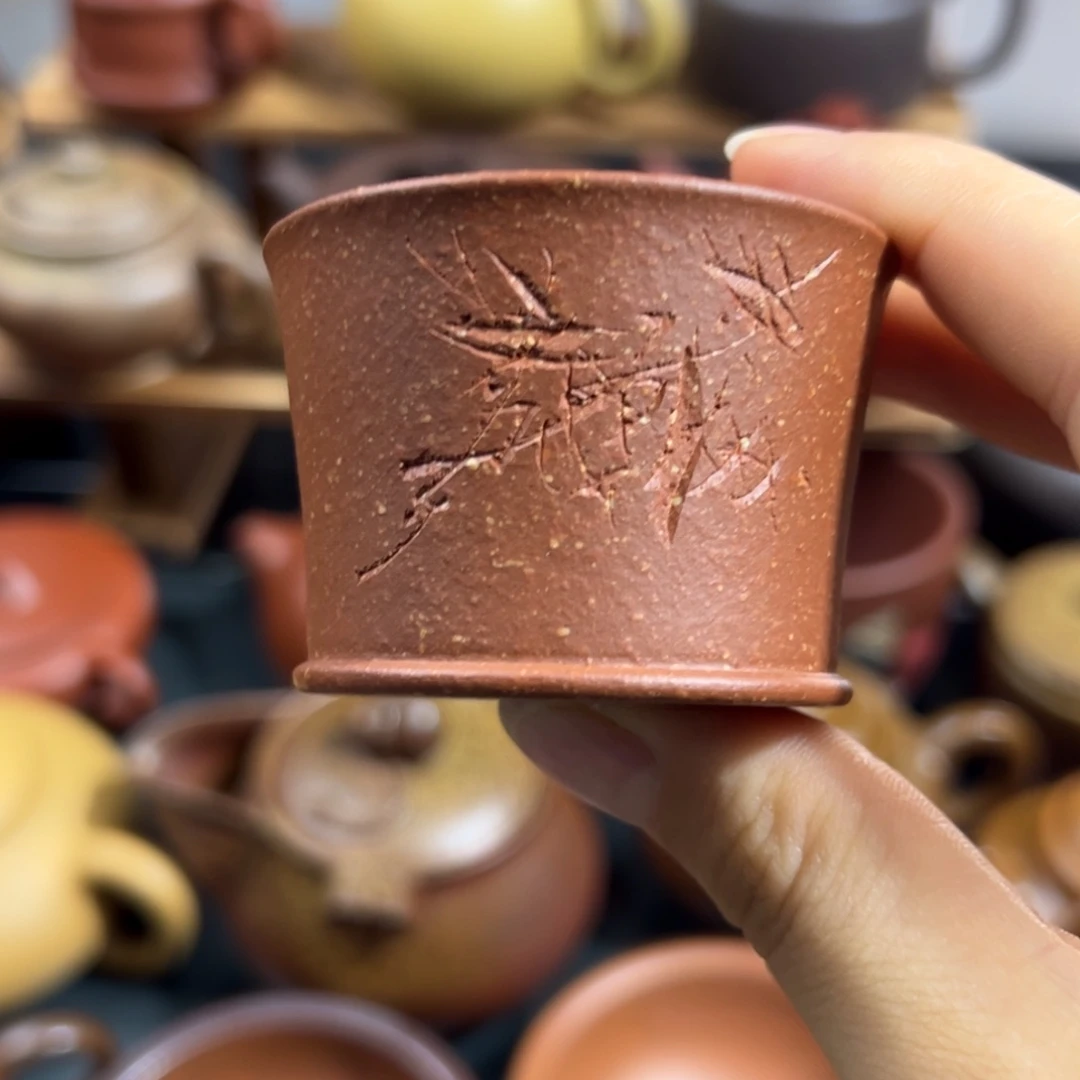 紫砂茶杯红降坡马蹄杯