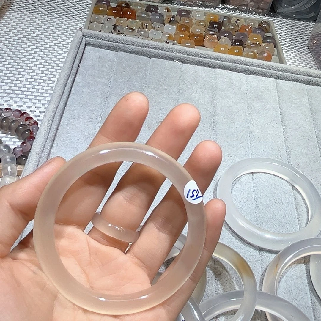 玛瑙/玉髓手链未镶嵌鹰**扬