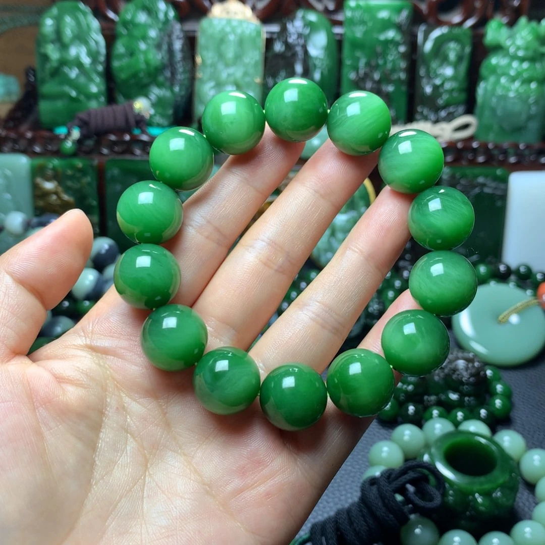 手链未镶嵌和田玉越**多