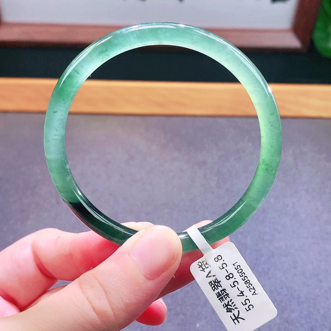 未镶嵌手镯翡翠天然翡翠