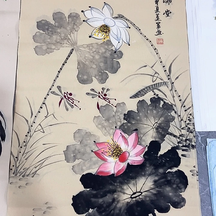 小周画廊的直播间